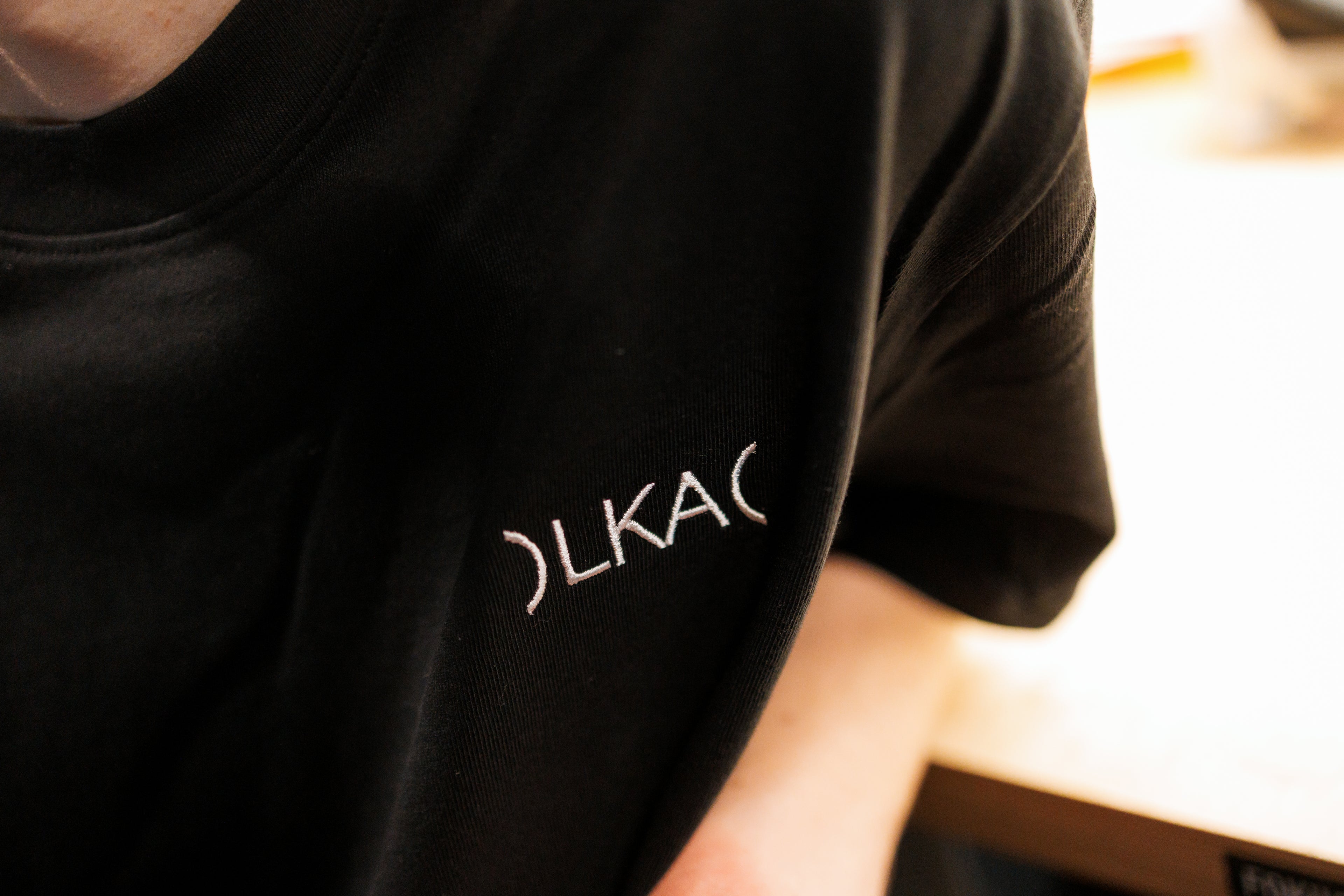 T-krekls ar LKA logo